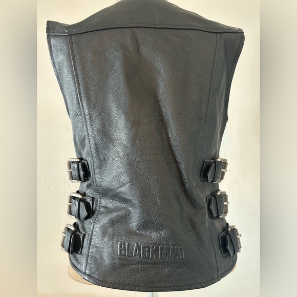 NEARLY NEW! BLACK BRAND MOTORCYCLE CLOTHING BLACK LEATHER WOMENS BUCKLE VEST - Picture 5 of 12